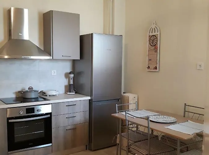 Lejlighed Square No5 1st Floor