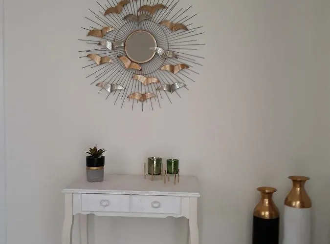 Lejlighed Square No5 1st Floor