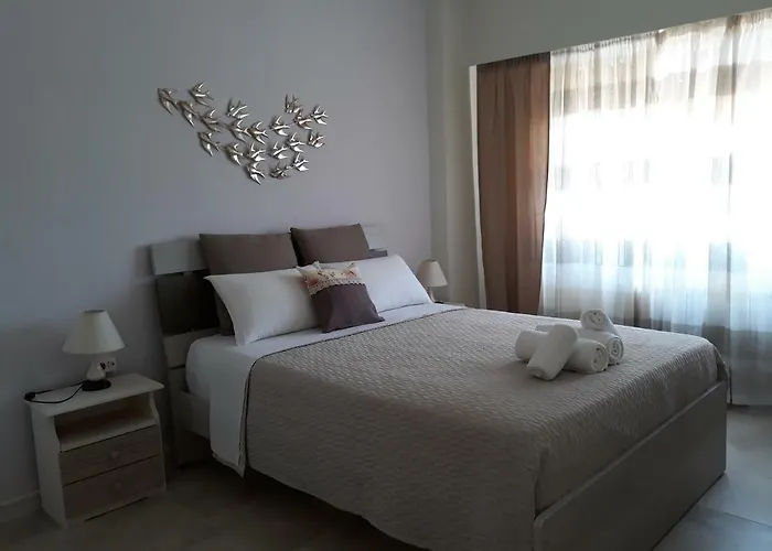 Square No5 1st Floor Lejlighed