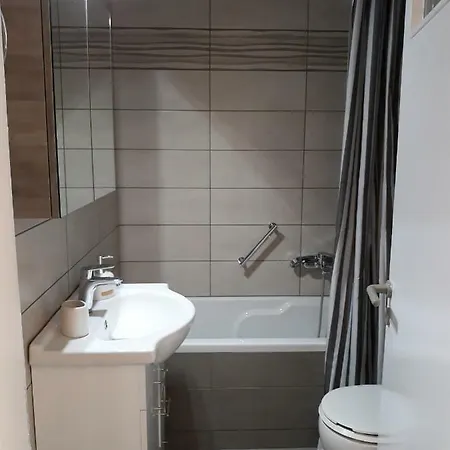 Square No5 1st Floor *