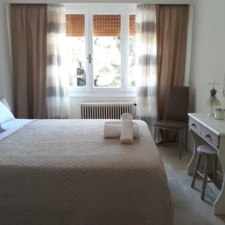 Square No5 1st Floor Argostoli (Kefalonia)